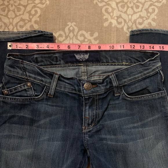 Rock & Republic Long Inseam Denim - Picture 4 of 10